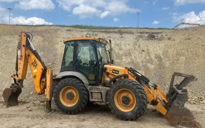 JCB 4CX kombigép